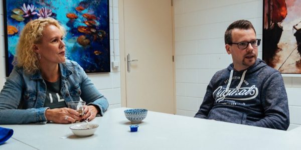 Toneelspelen is best wel intiem